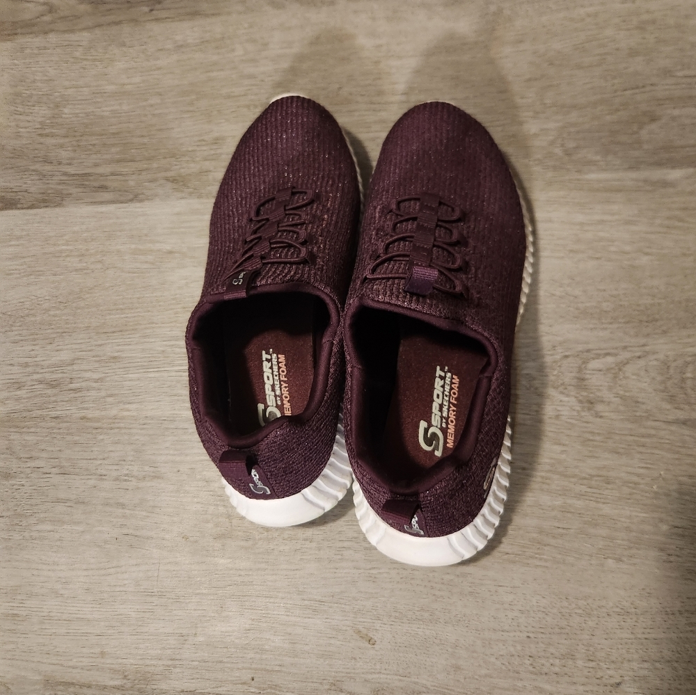 S sport Sketchers memory foam slip on sz7